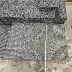 兰州芝麻黑拉丝面