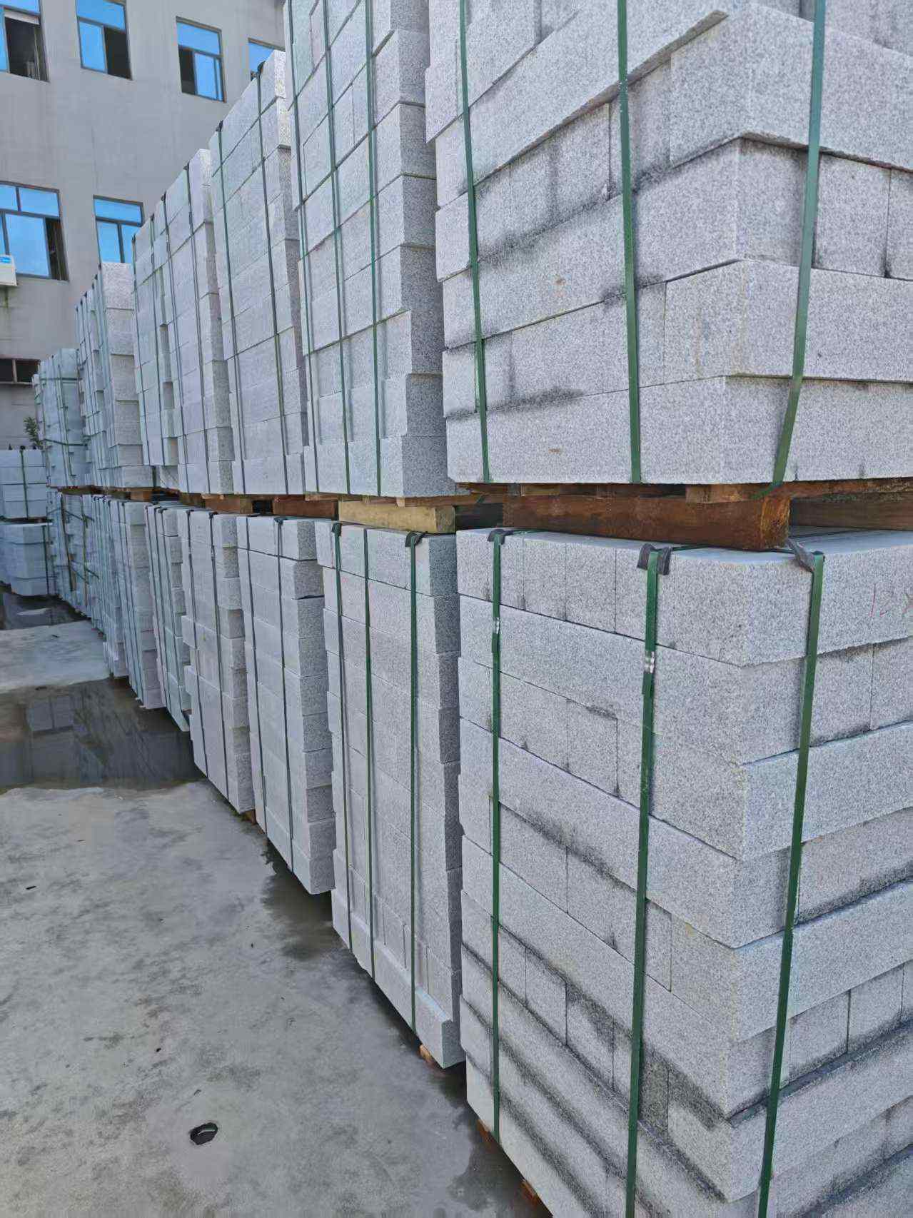 兰州芝麻白路牙石，路侧石